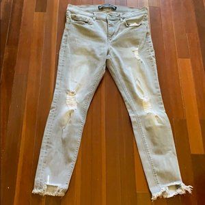 Express Distressed Light Gray Jeans 10